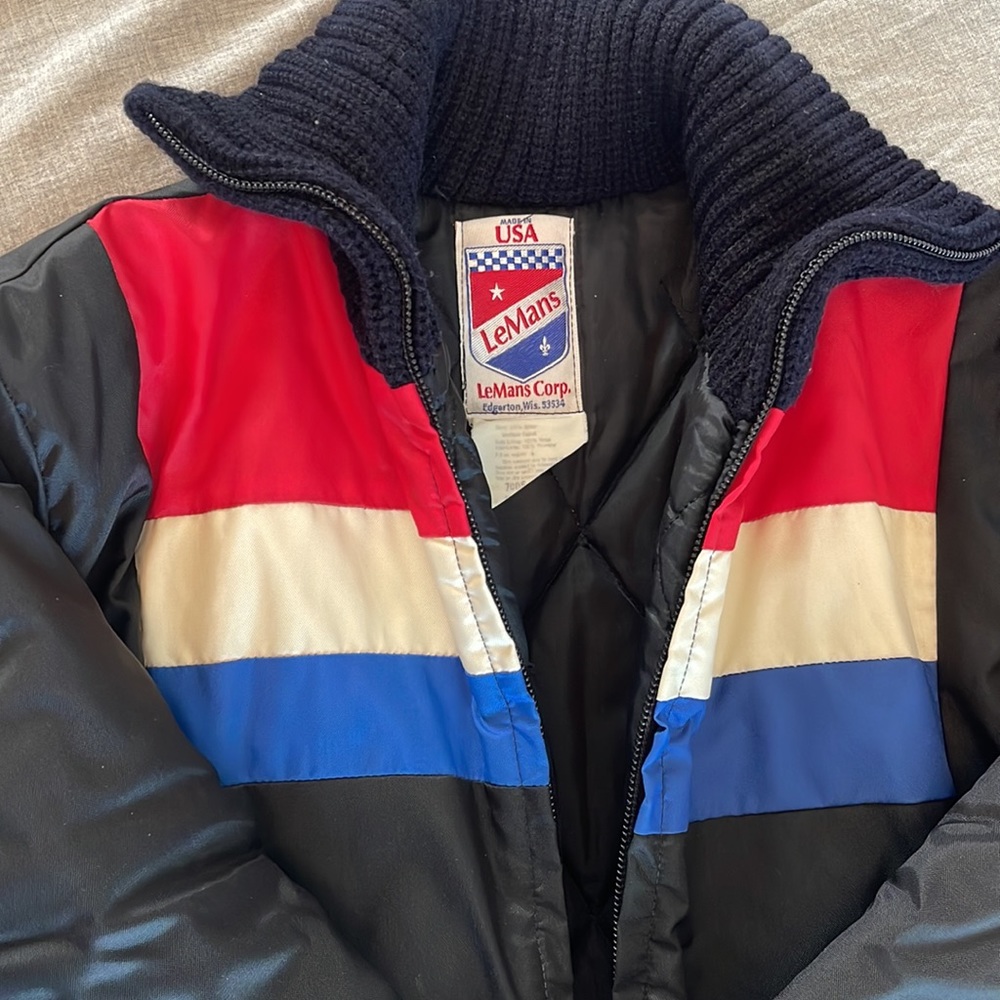 Vintage ski jacket . - Picture 2 of 4